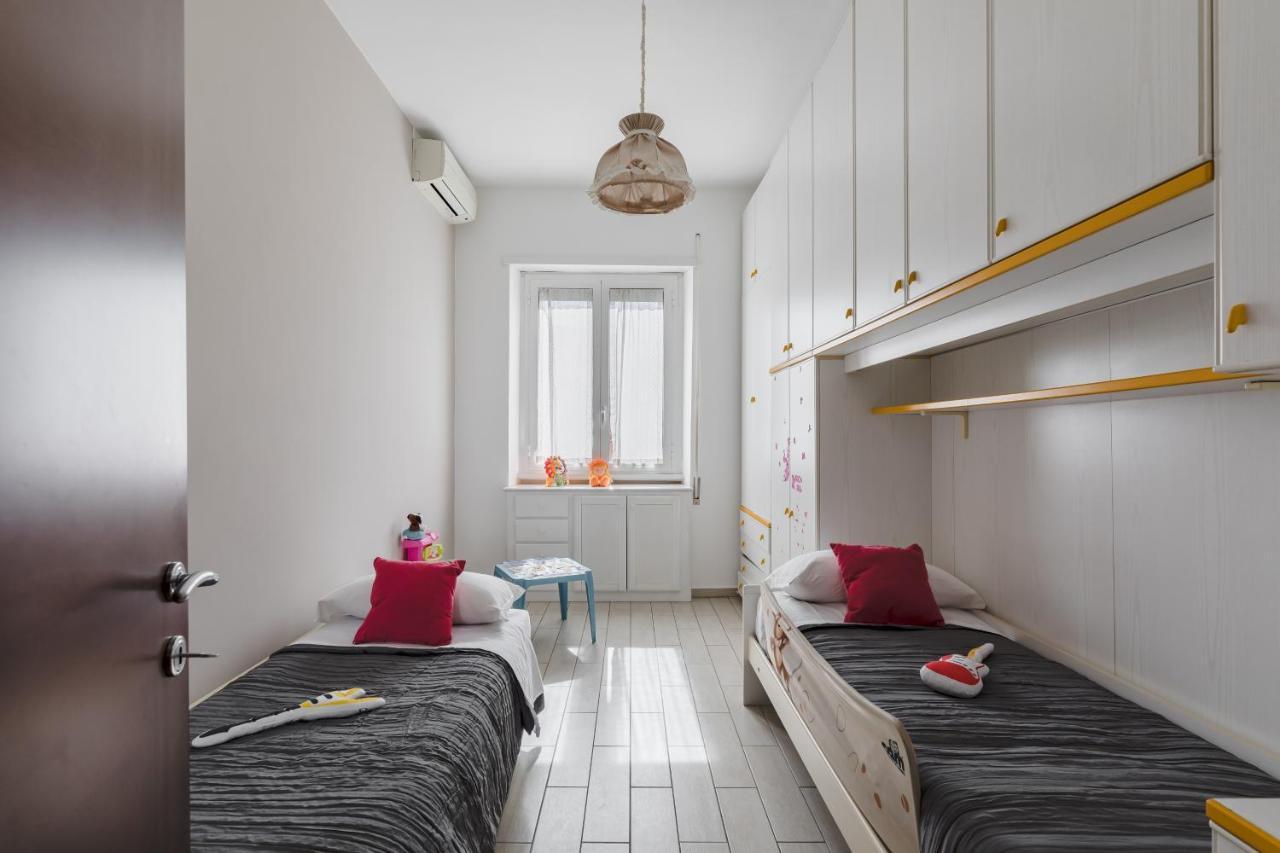 ローマCasa Floアパートメント エクステリア 写真