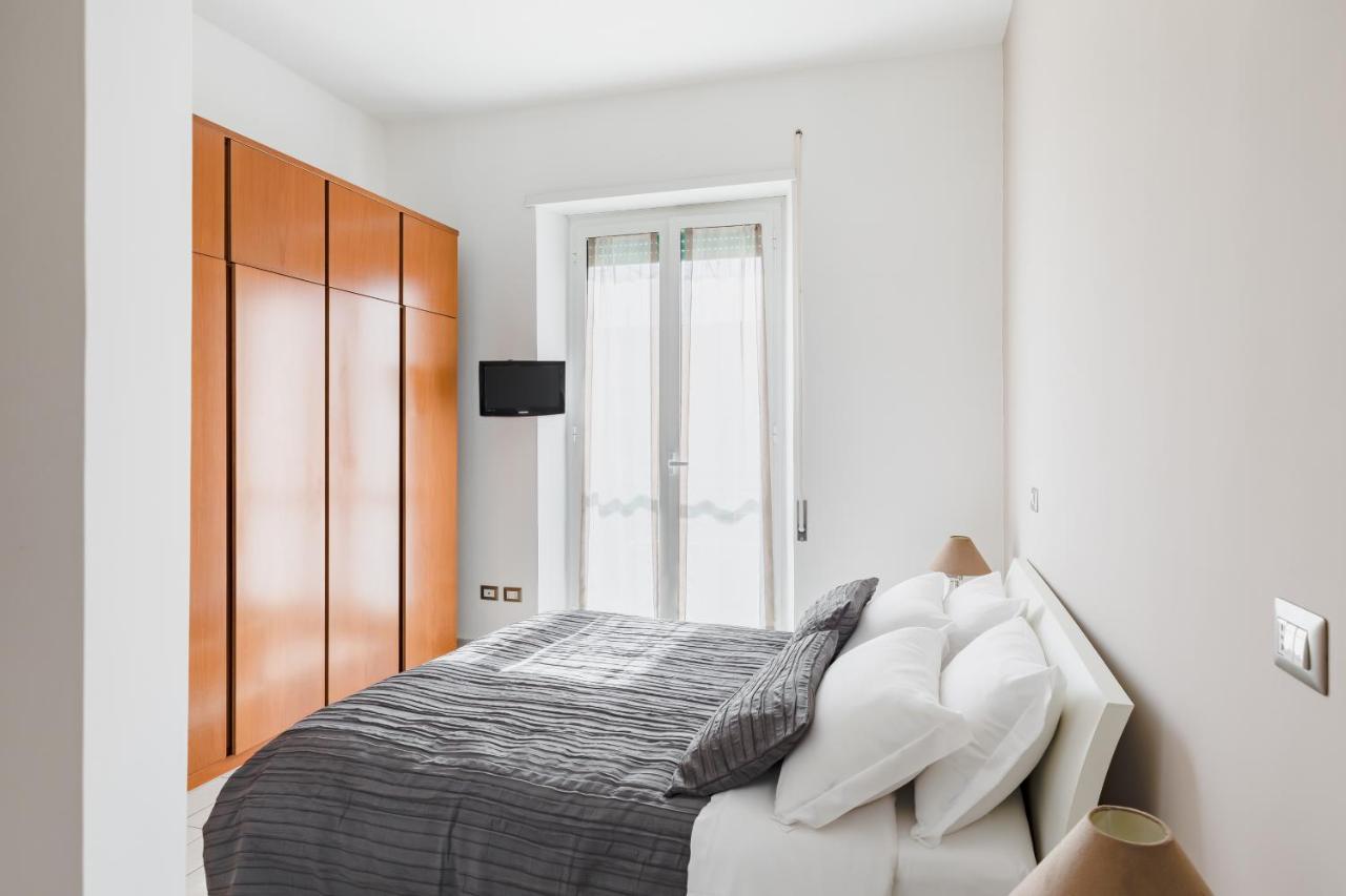 ローマCasa Floアパートメント エクステリア 写真