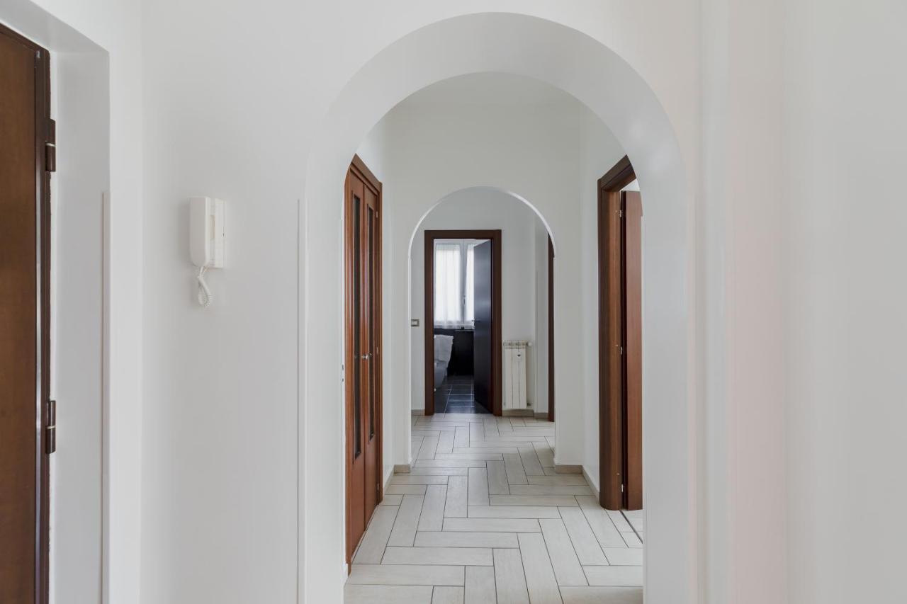 ローマCasa Floアパートメント エクステリア 写真